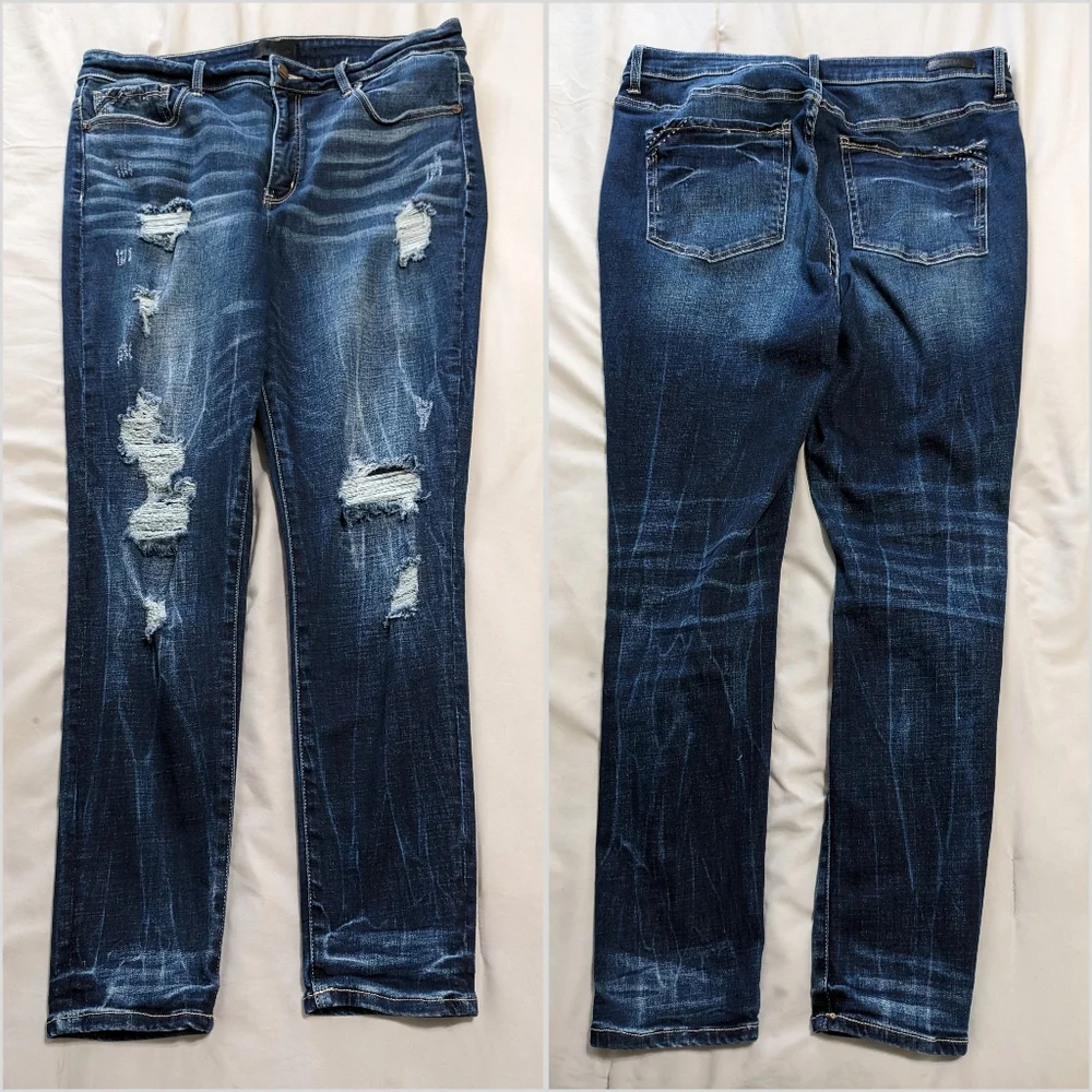 SOLD Buckle Black Fit 75 High Rise Distressed Skinny Jeans sz 33 (14/16) - Picture 3 of 5